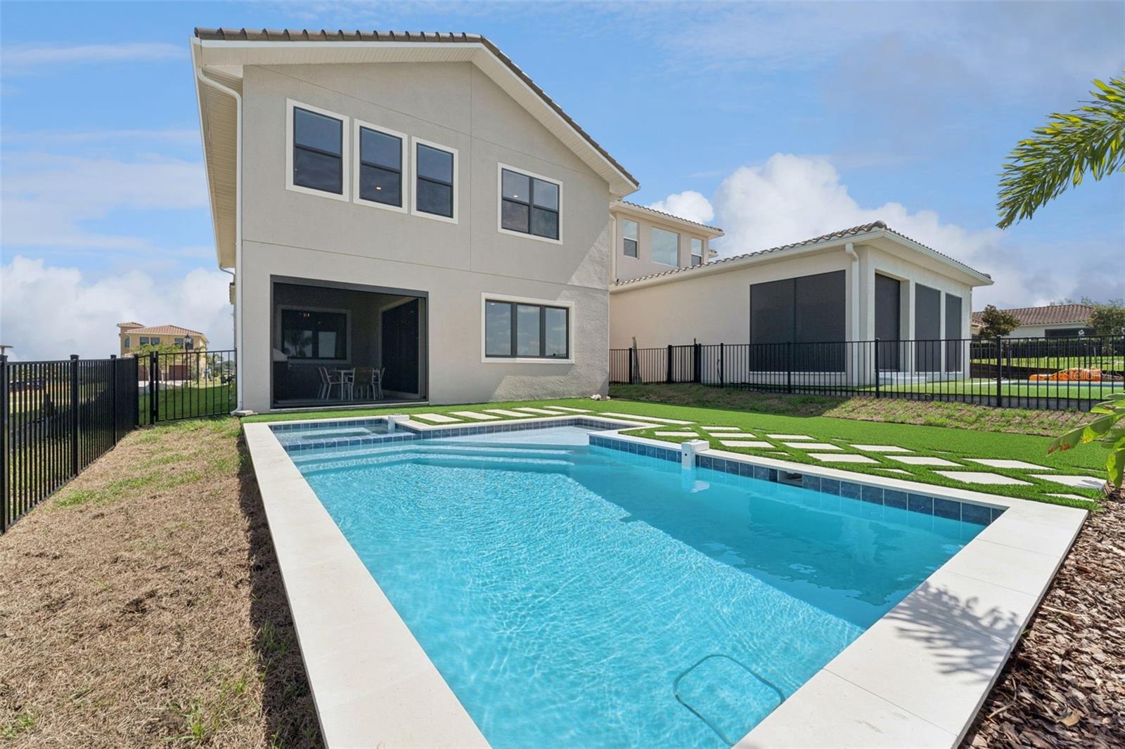 16308 Vetta Dr Property Photo 49