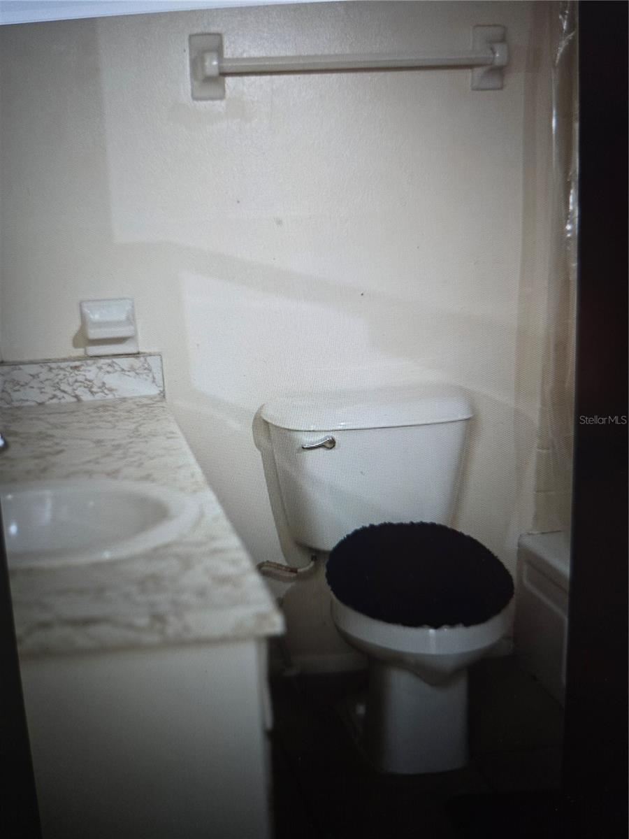 1935 Conway Dr #05 Property Photo 29