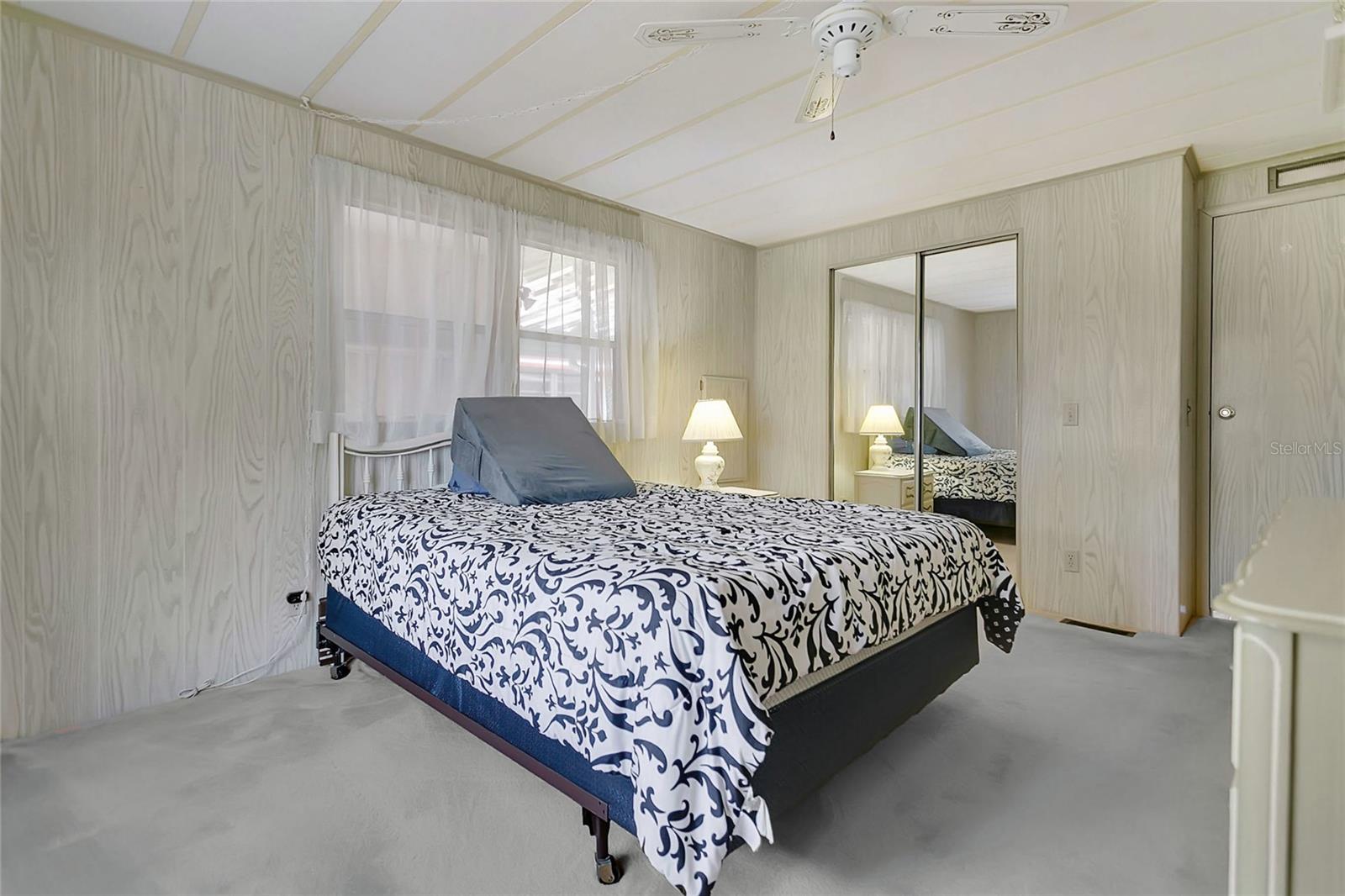1207 Apache Cir Property Photo 13