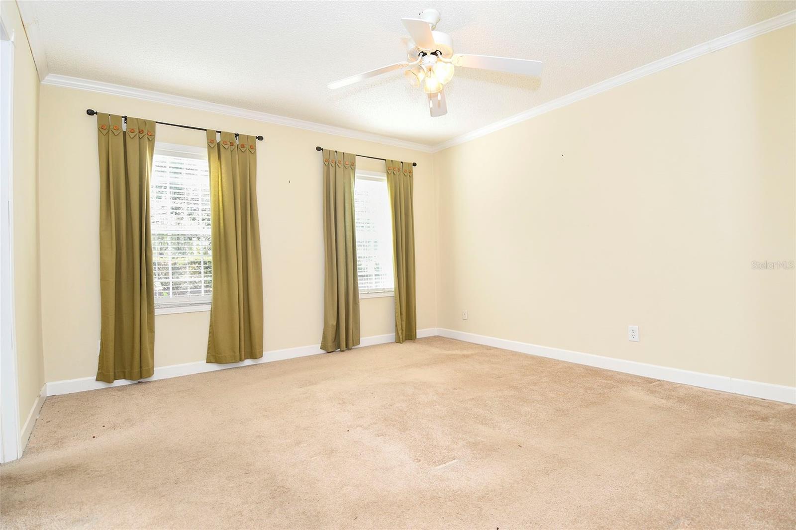 11642 Martell Ct Property Photo 12