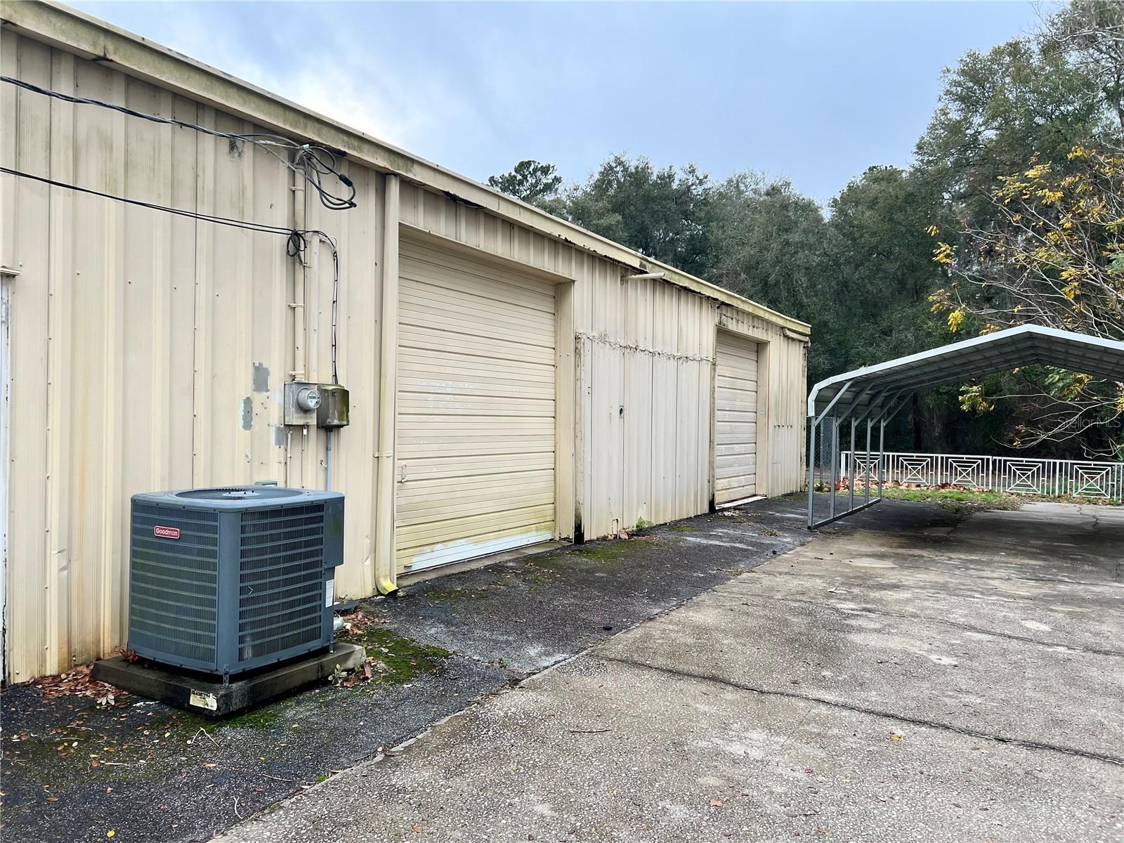 2018 N Florida Ave Property Photo 15