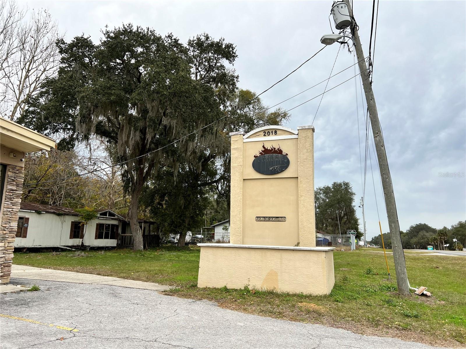 2018 N Florida Ave Property Photo 30