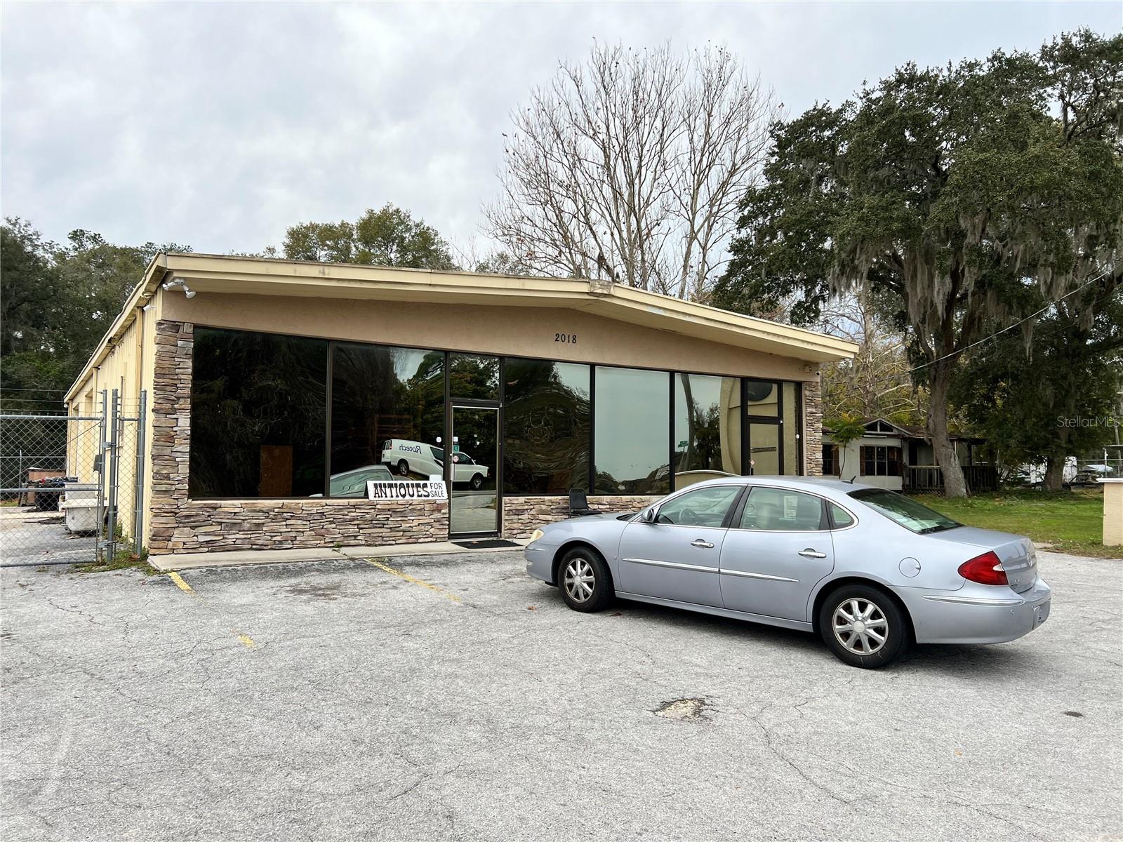 2018 N Florida Ave Property Photo 31