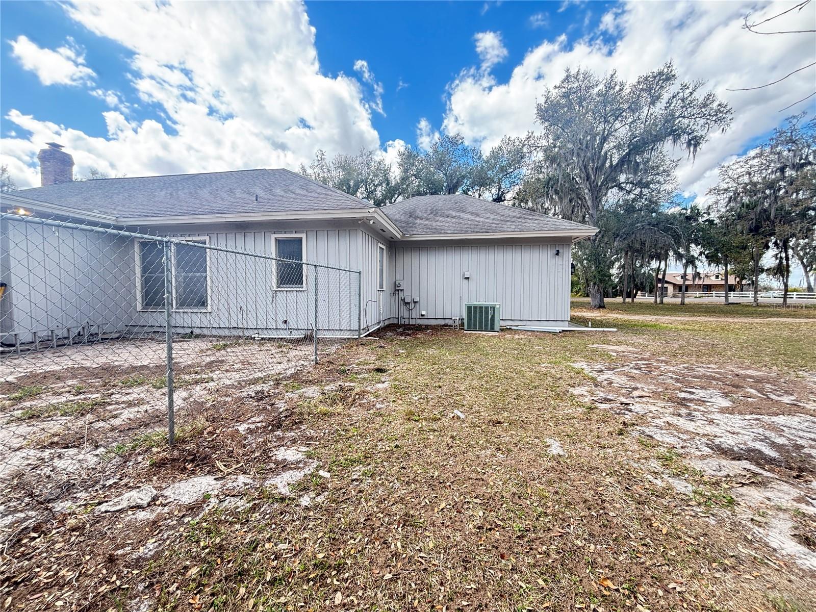 1508 N Arcadia Ave Property Photo 45