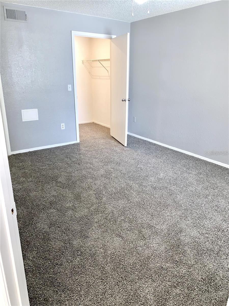 2209 Antigua Pl #827 Property Photo 9
