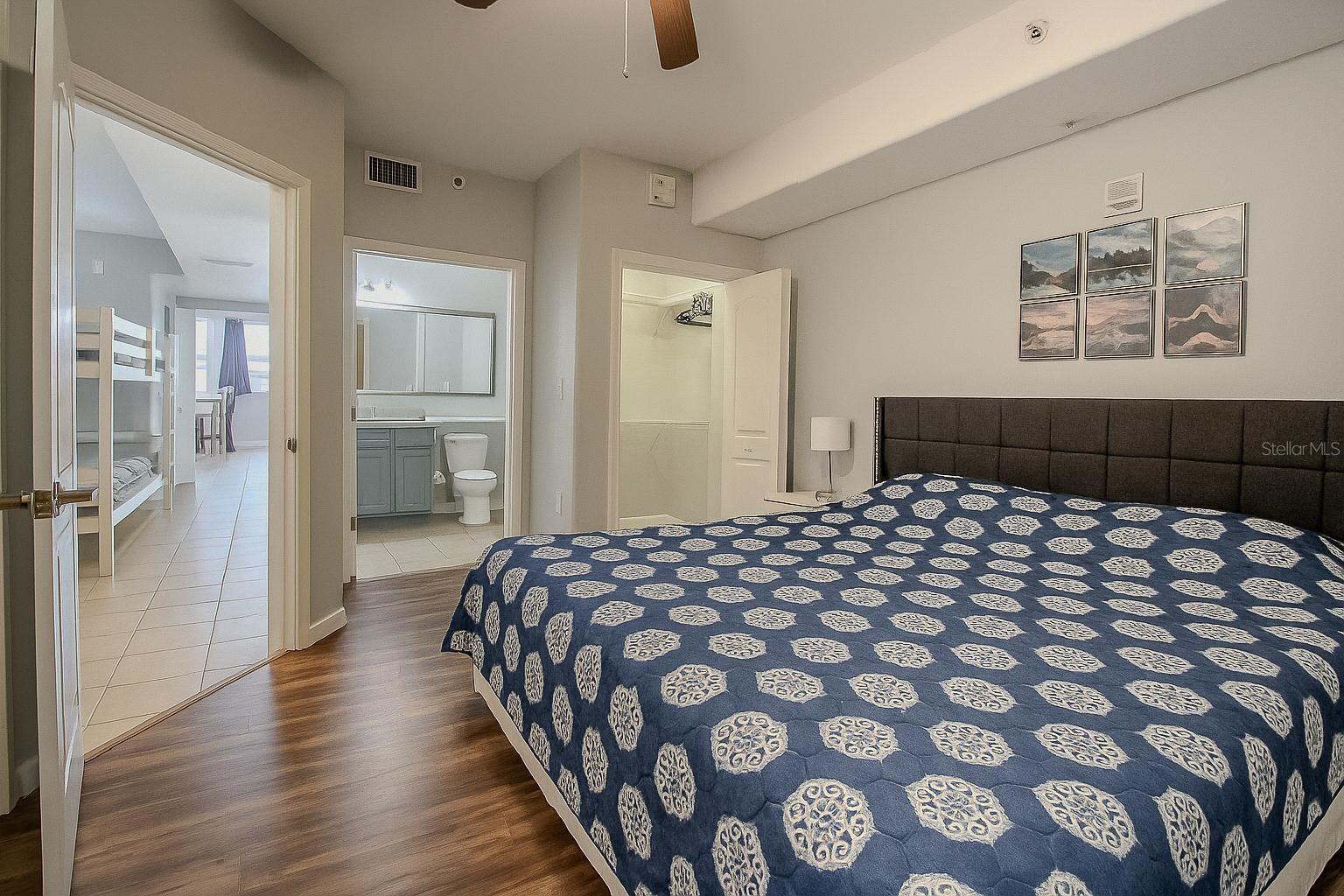 13415 Blue Heron Beach Dr #407 Property Photo 11