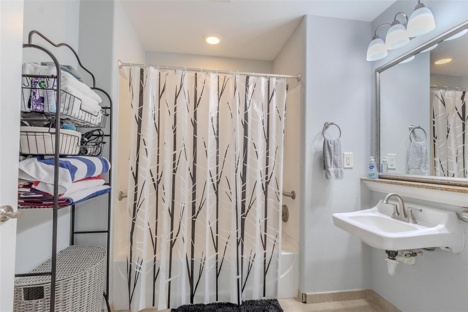 13415 Blue Heron Beach Dr #407 Property Photo 15