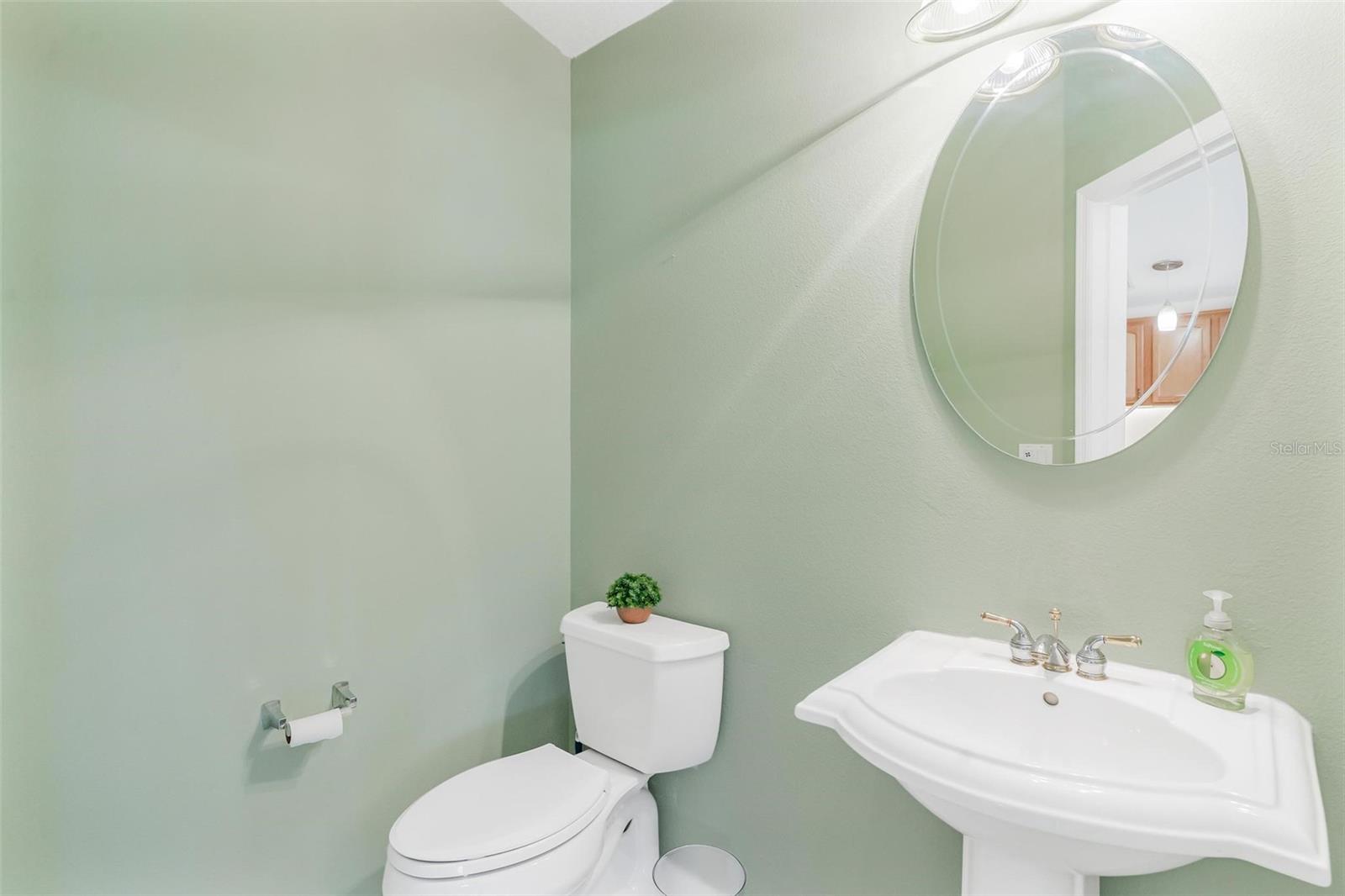 5486 Bounty Cir Property Photo 33