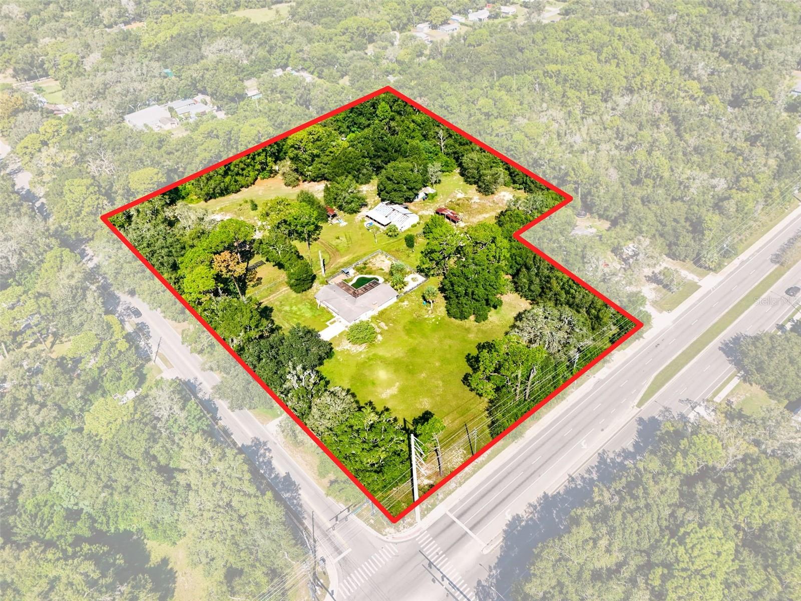 51 E Ponkan Rd Property Photo 1