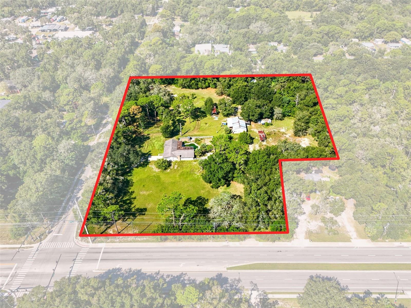 51 E Ponkan Rd Property Photo 3