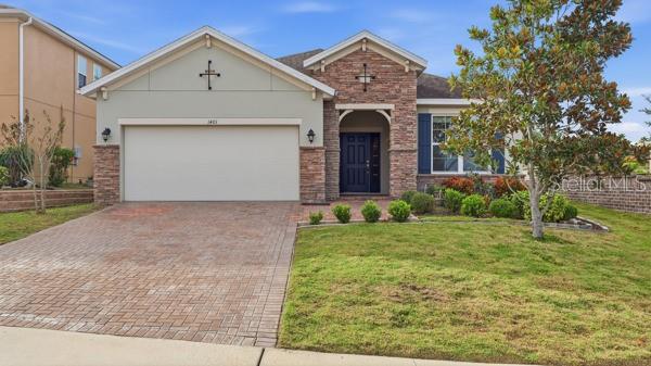 1401 Westbury Dr Property Photo 1