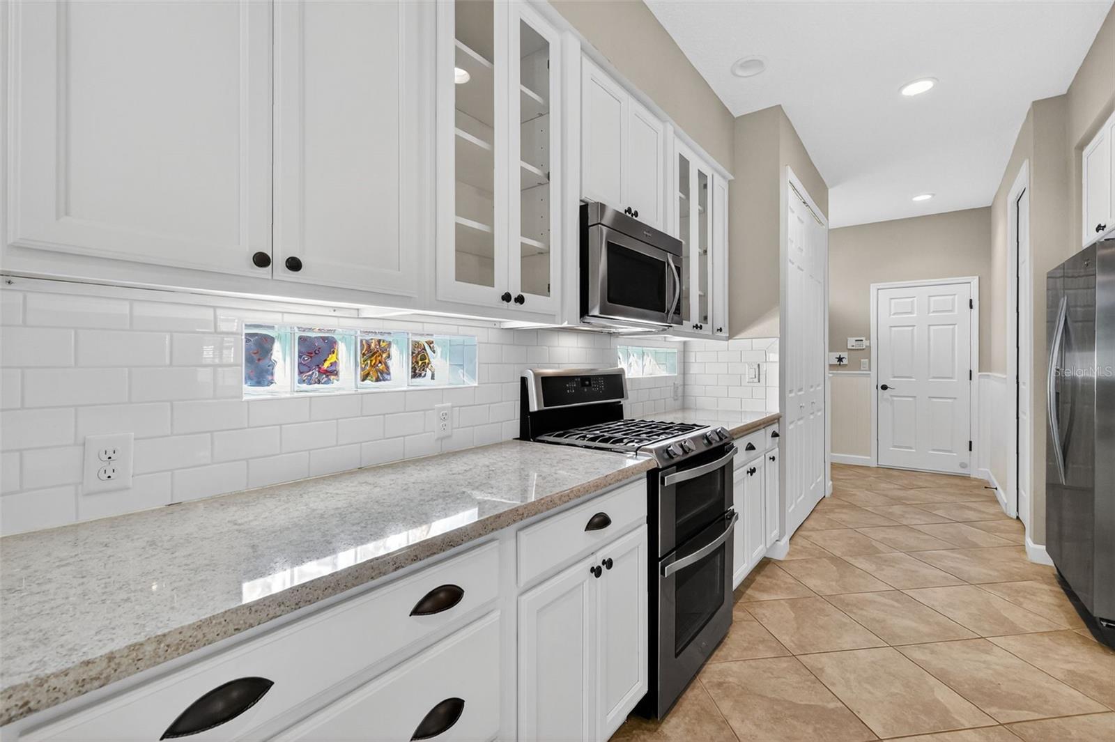 8852 Bridgeport Bay Cir Property Photo 18