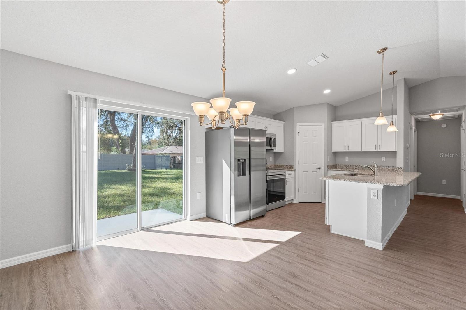 3216 Se 142nd Pl Property Photo 10