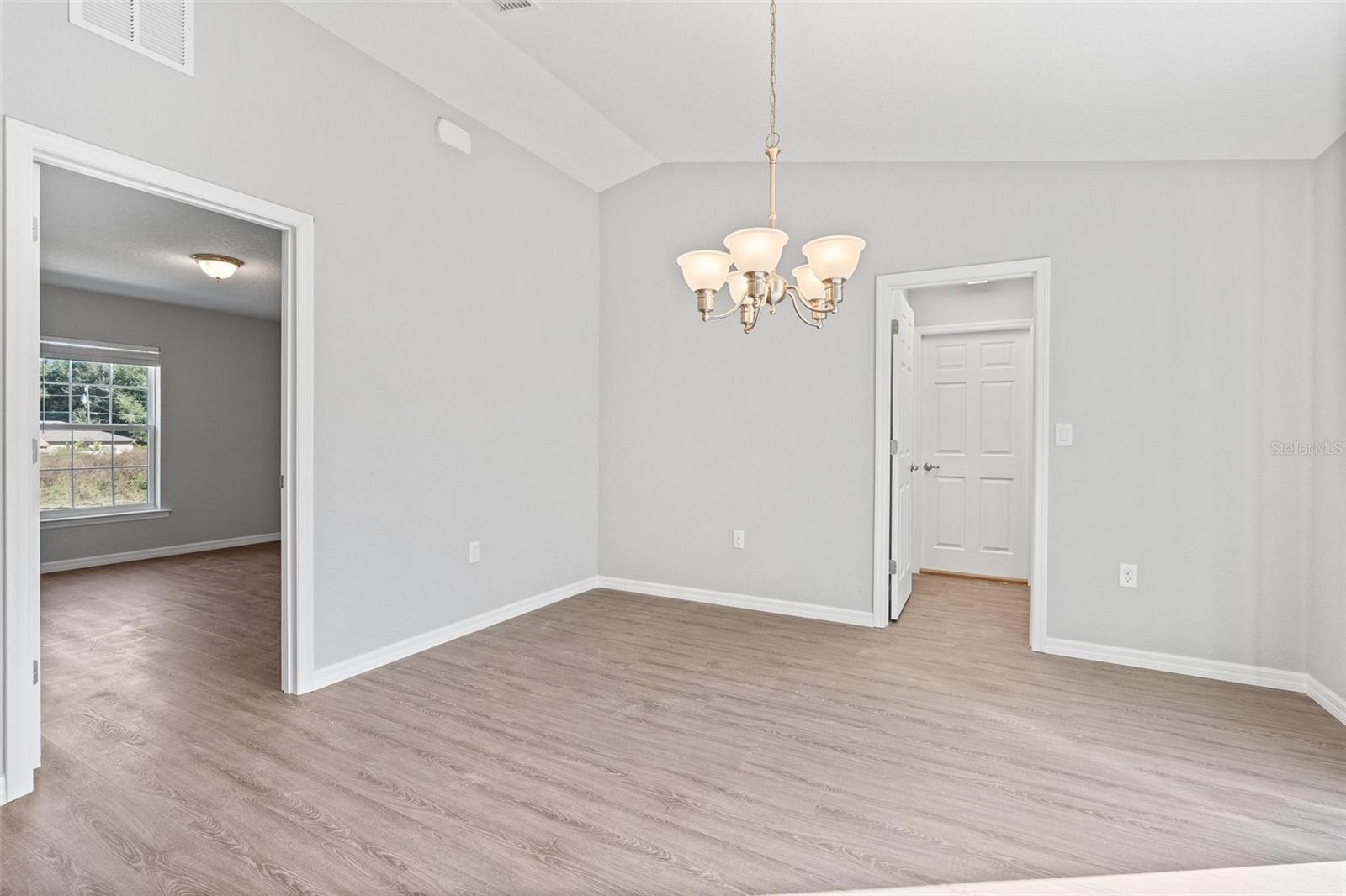 3216 Se 142nd Pl Property Photo 24