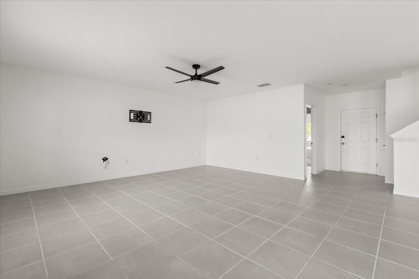 1138 Calico Pointe Cir Property Photo 7