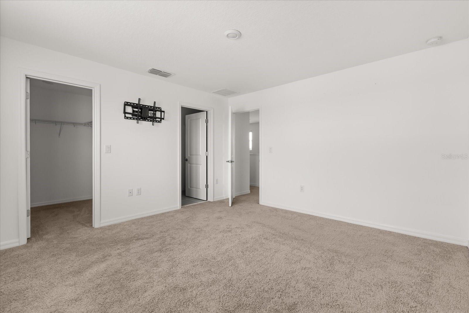 1138 Calico Pointe Cir Property Photo 22