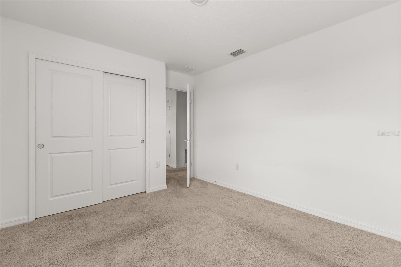 1138 Calico Pointe Cir Property Photo 28