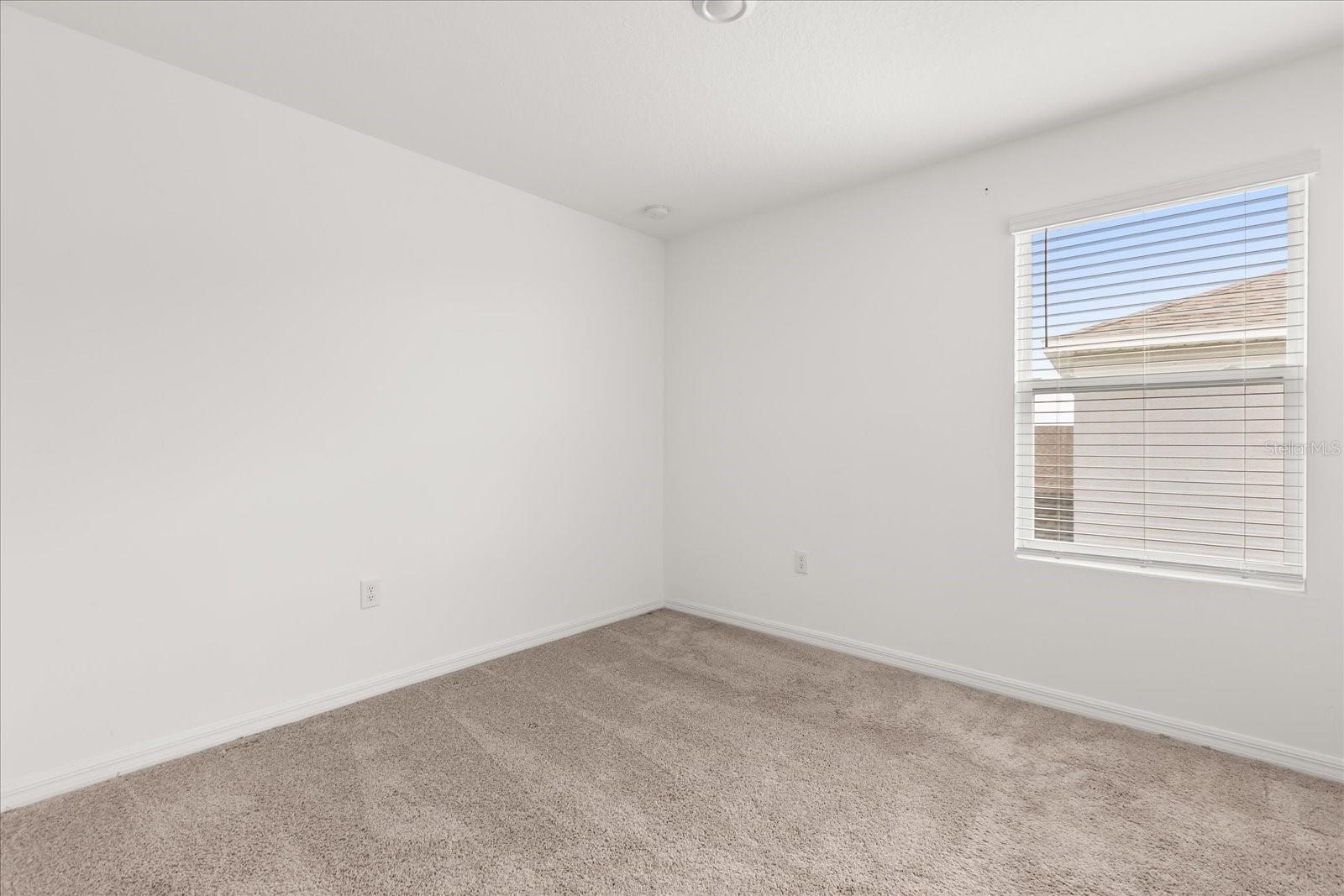 1138 Calico Pointe Cir Property Photo 31