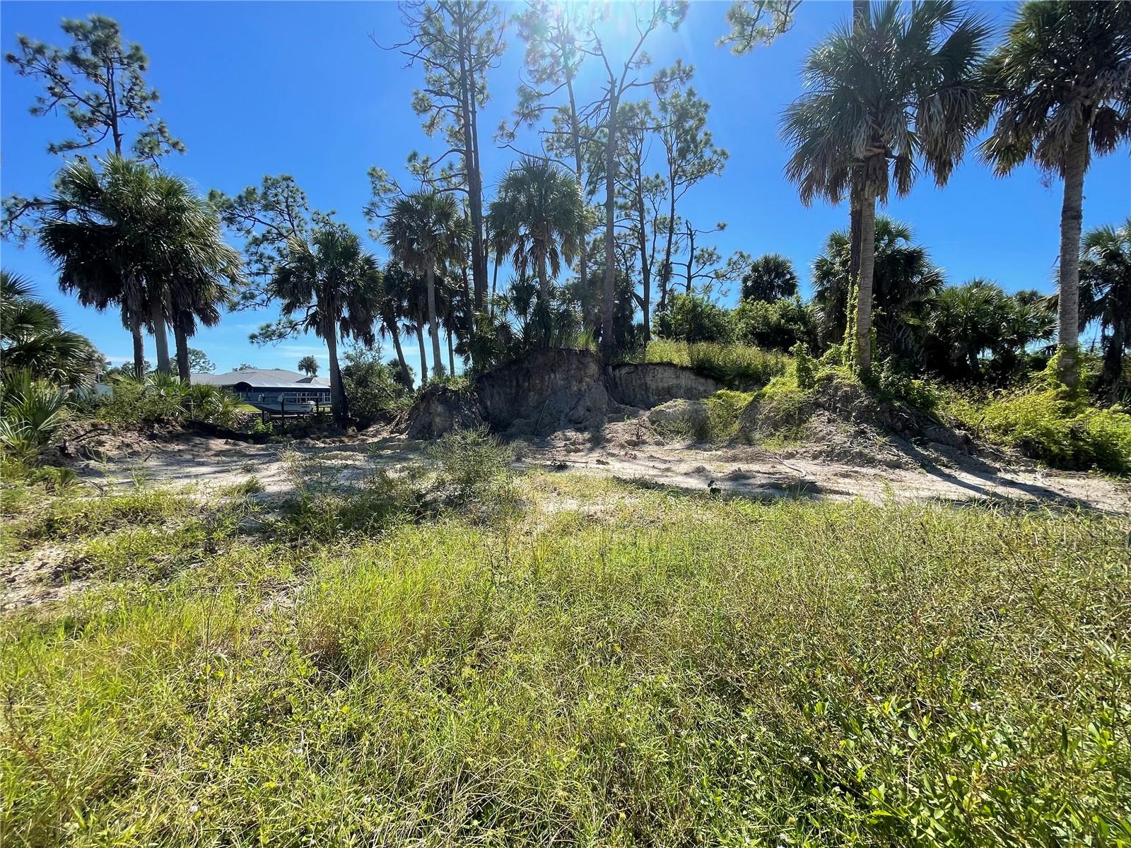1221 Underhill Cir Property Photo 1