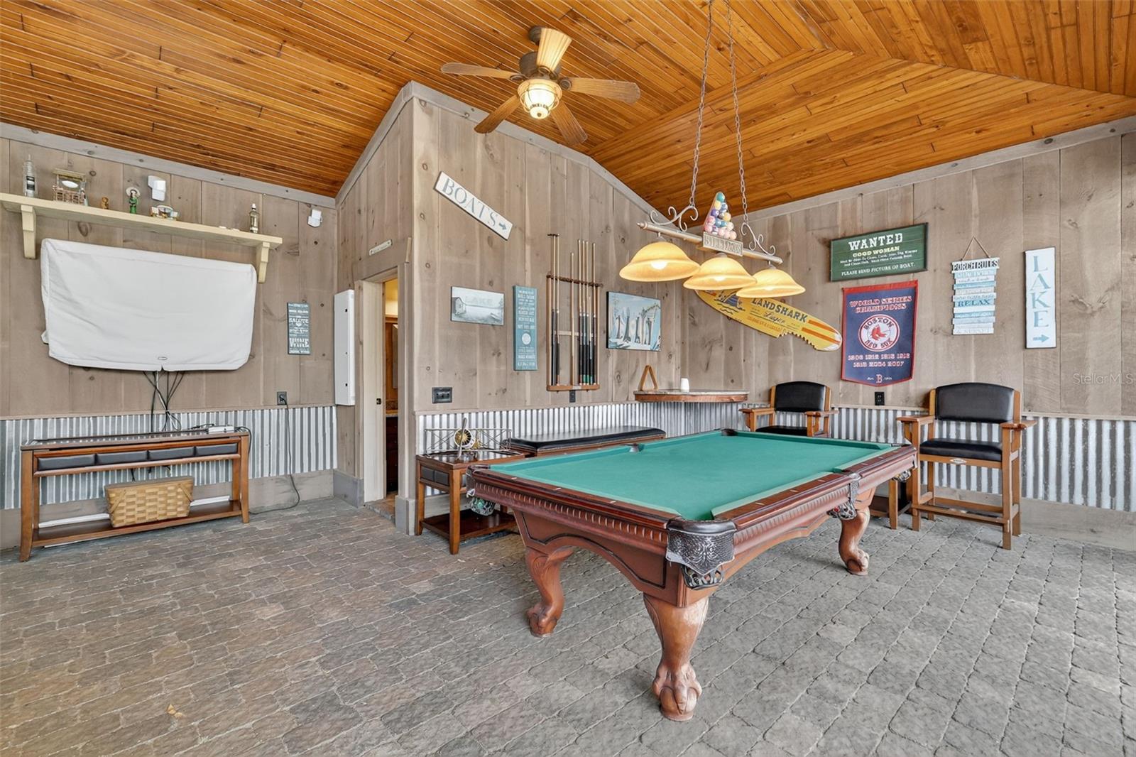 6200 Kentucky Ave Property Photo 16