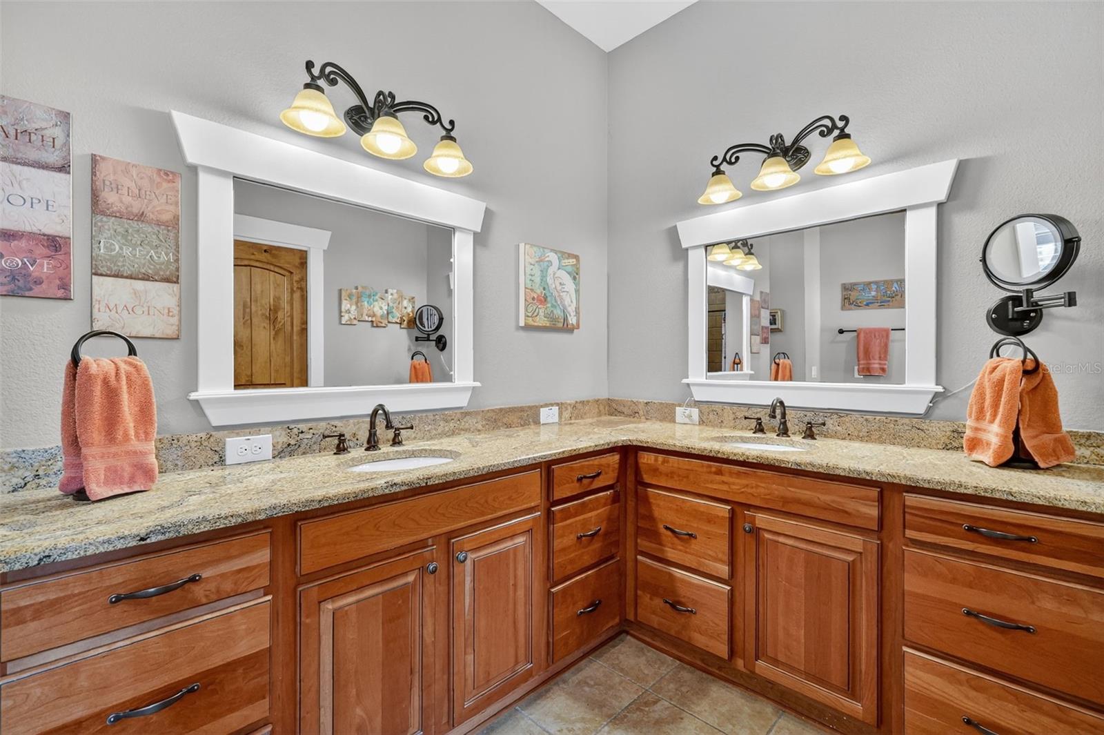 6200 Kentucky Ave Property Photo 37