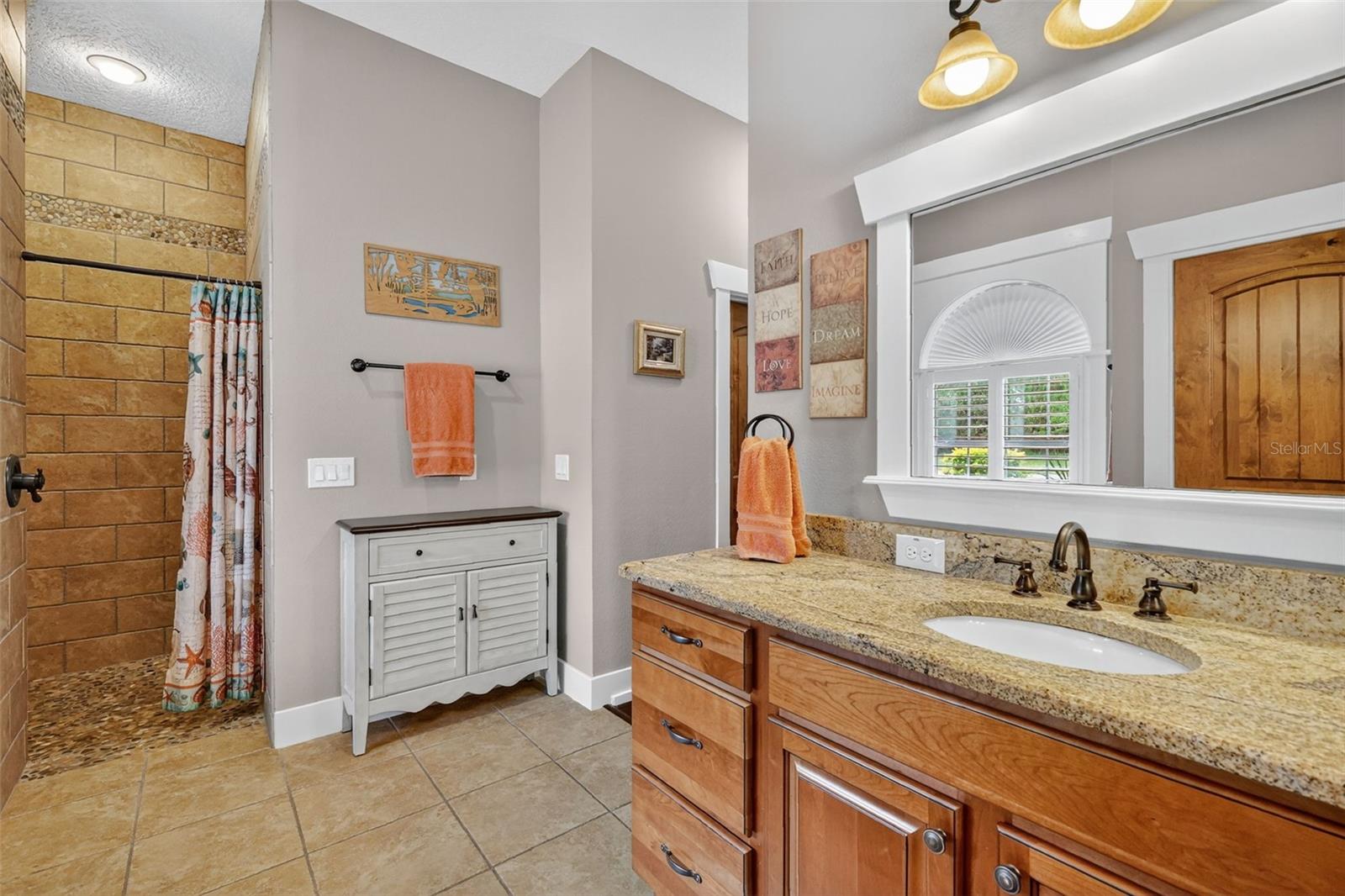 6200 Kentucky Ave Property Photo 39