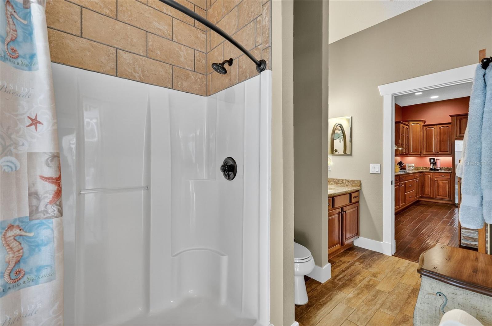 6200 Kentucky Ave Property Photo 43