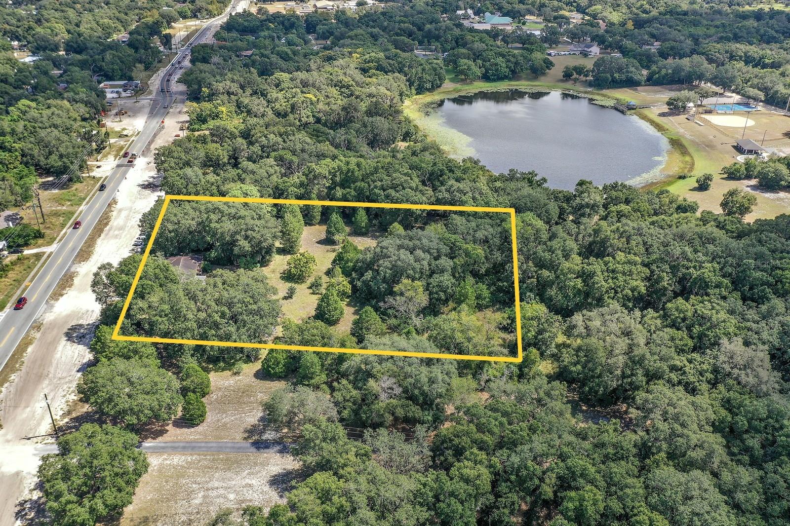 2048 Miller Blvd Property Photo 3