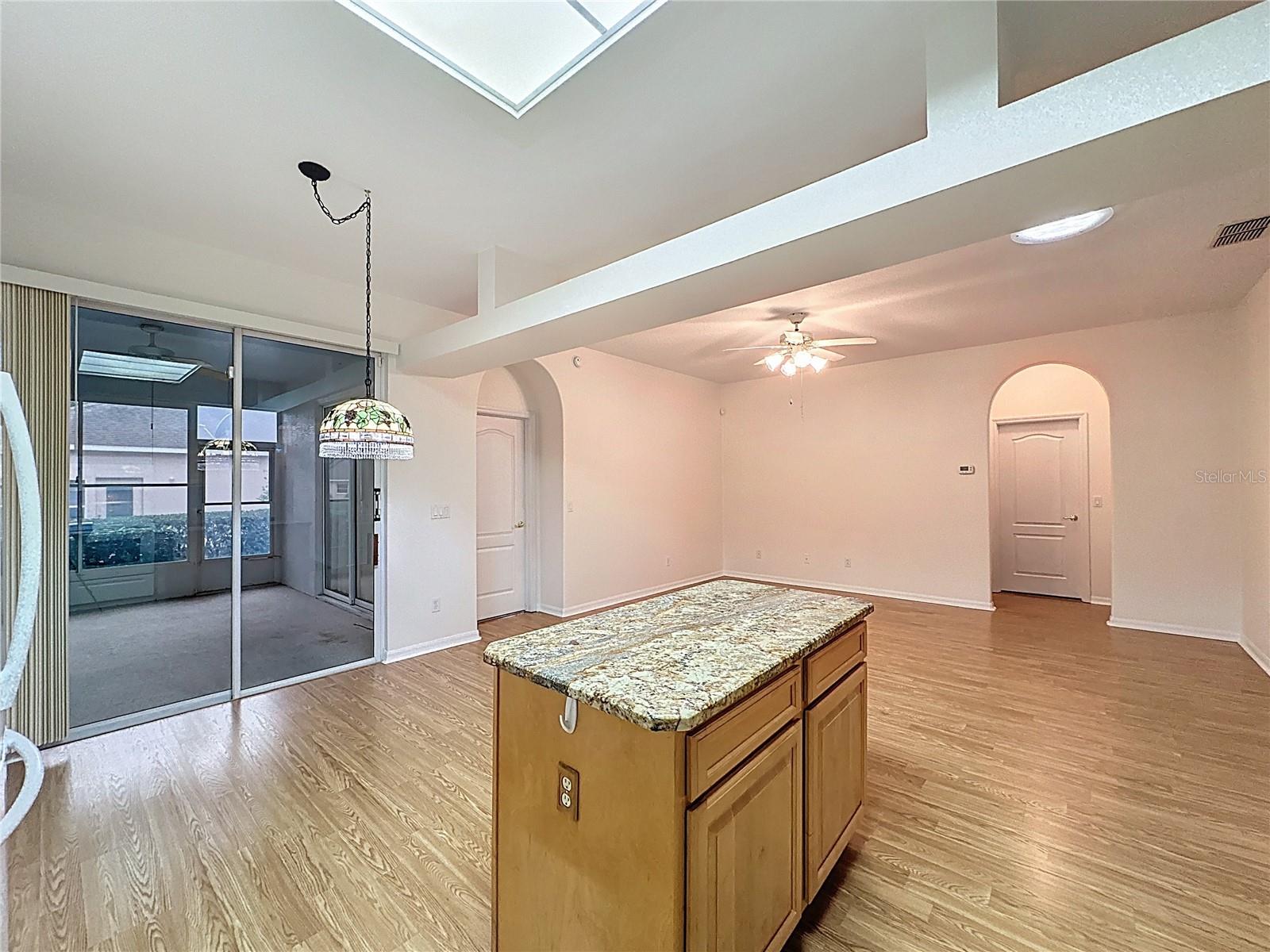 4246 Newland St Property Photo 11