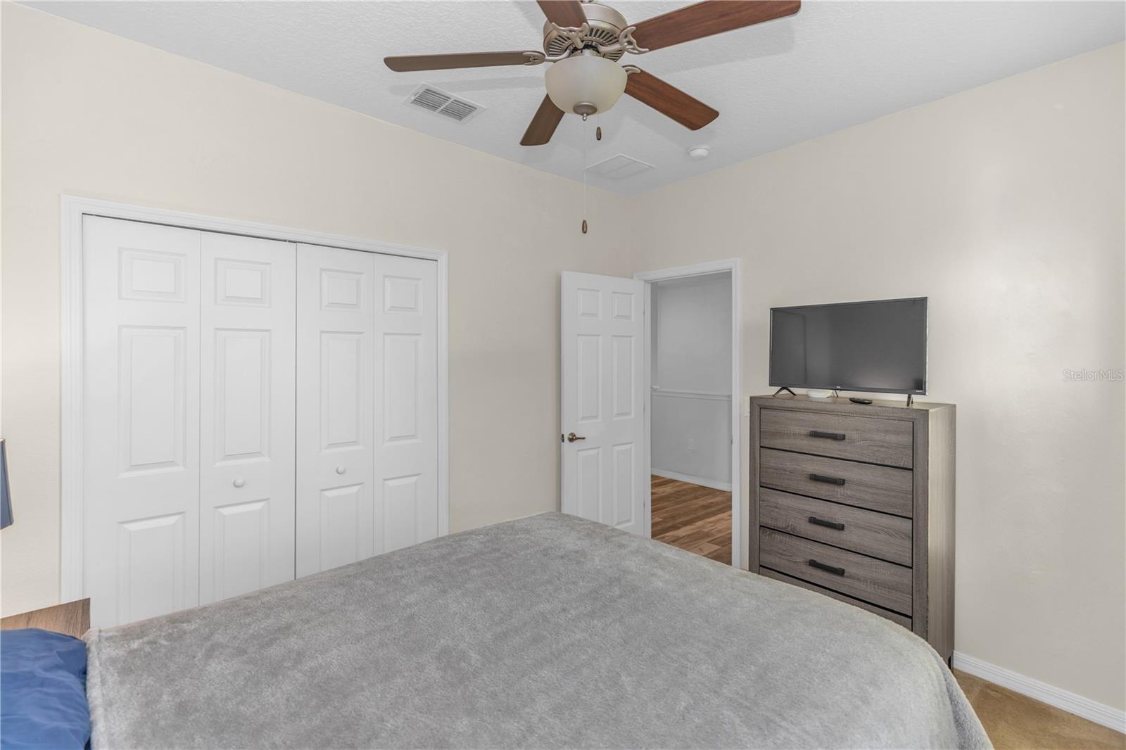 3301 Bethpage Loop Property Photo 19