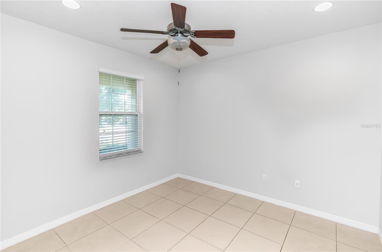 3301 Bethpage Loop Property Photo 36