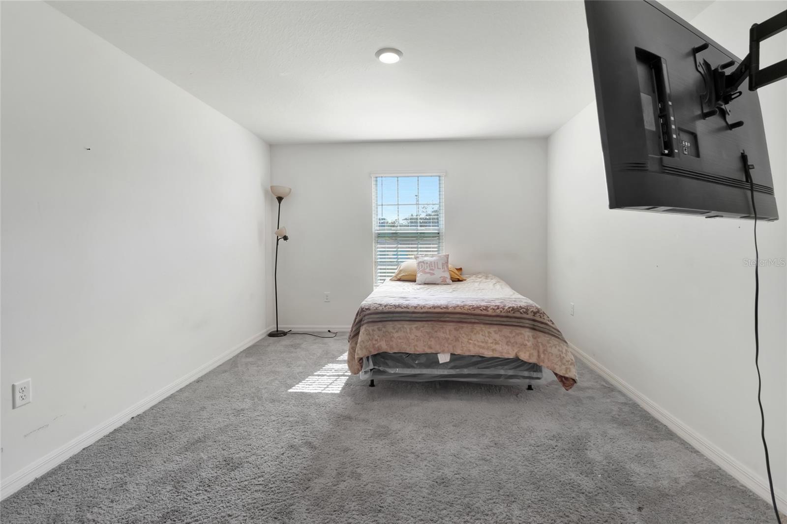 1691 Wynford Cir Property Photo 14