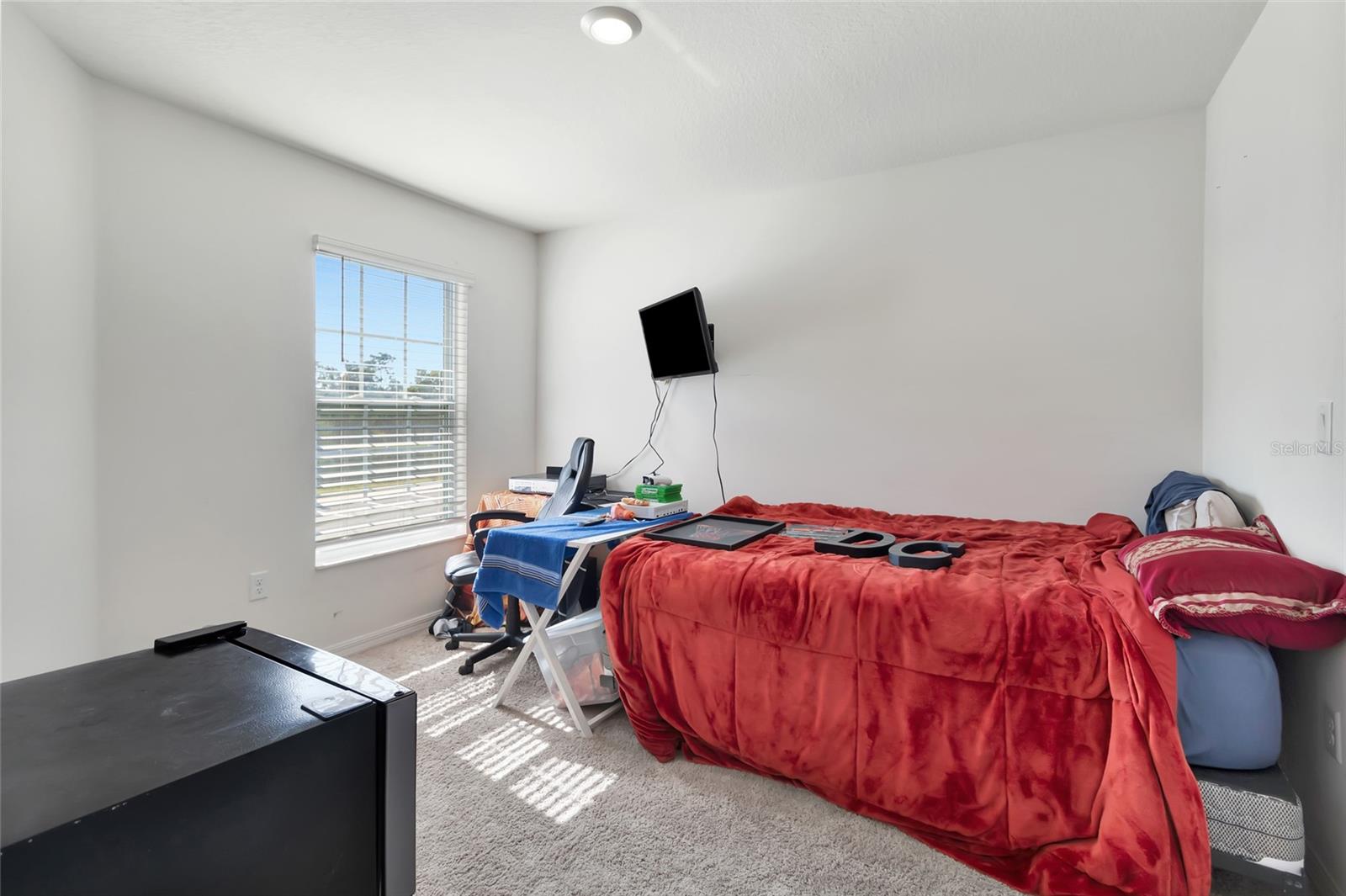 1691 Wynford Cir Property Photo 19