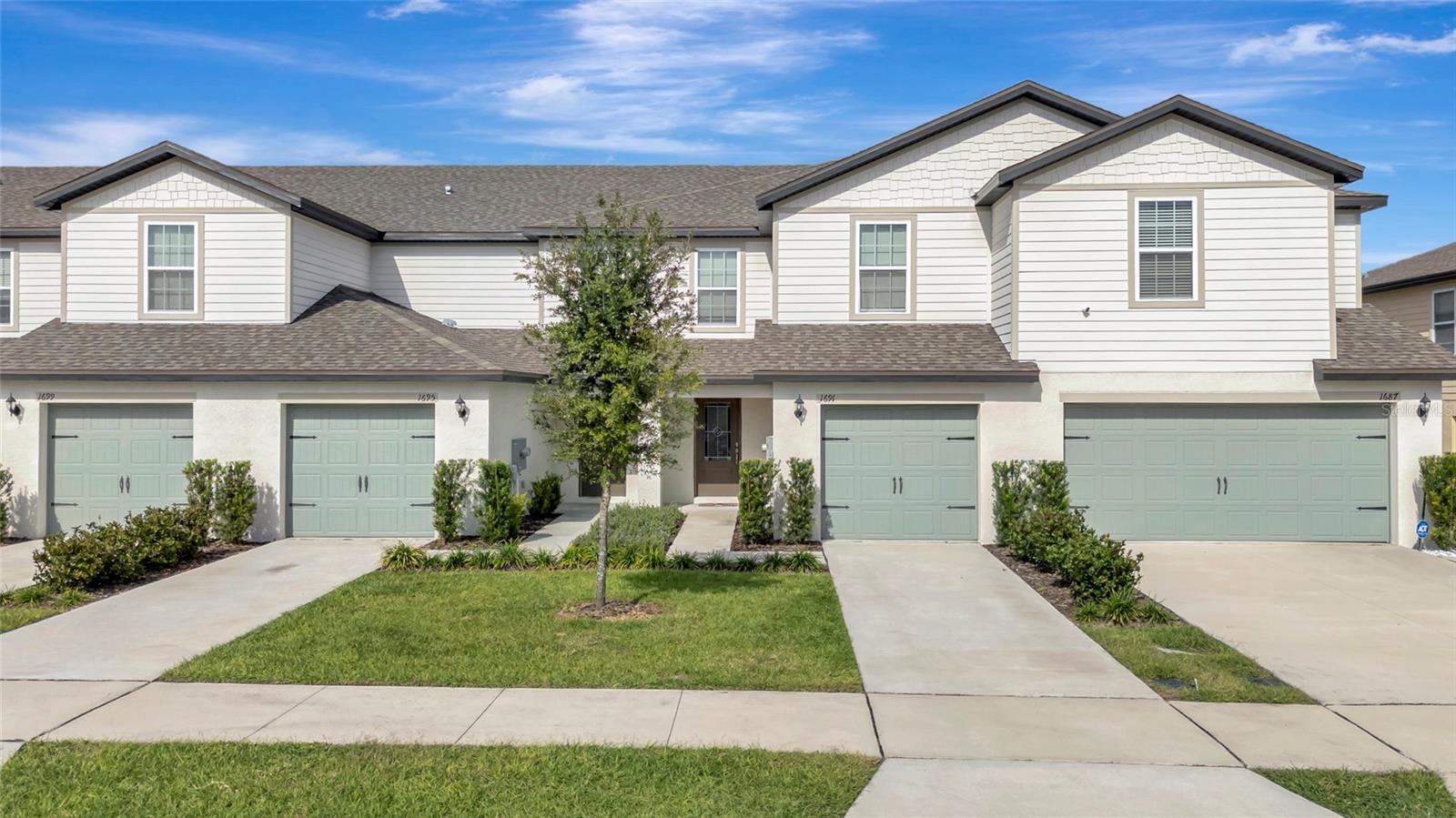 1691 Wynford Cir Property Photo 24