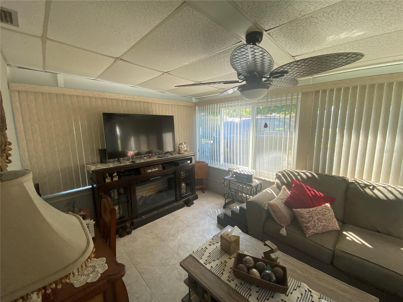1609 Whitebridge Dr #c Property Photo 8