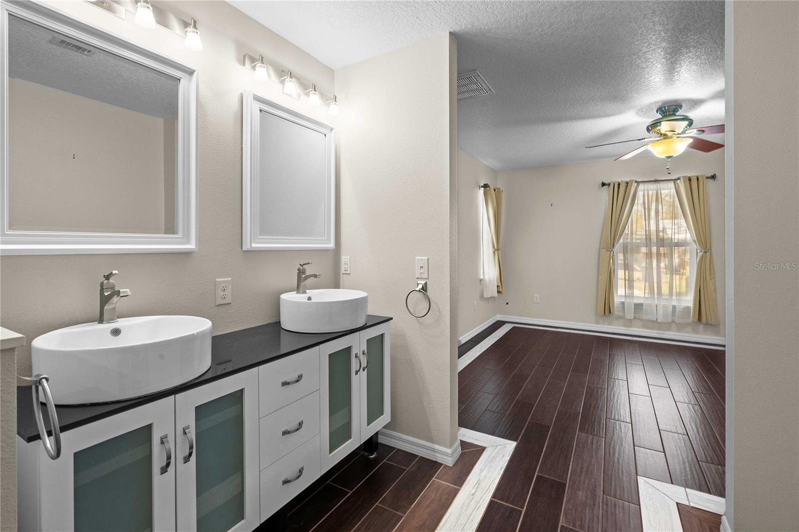 7037 Cr 625 Property Photo 2