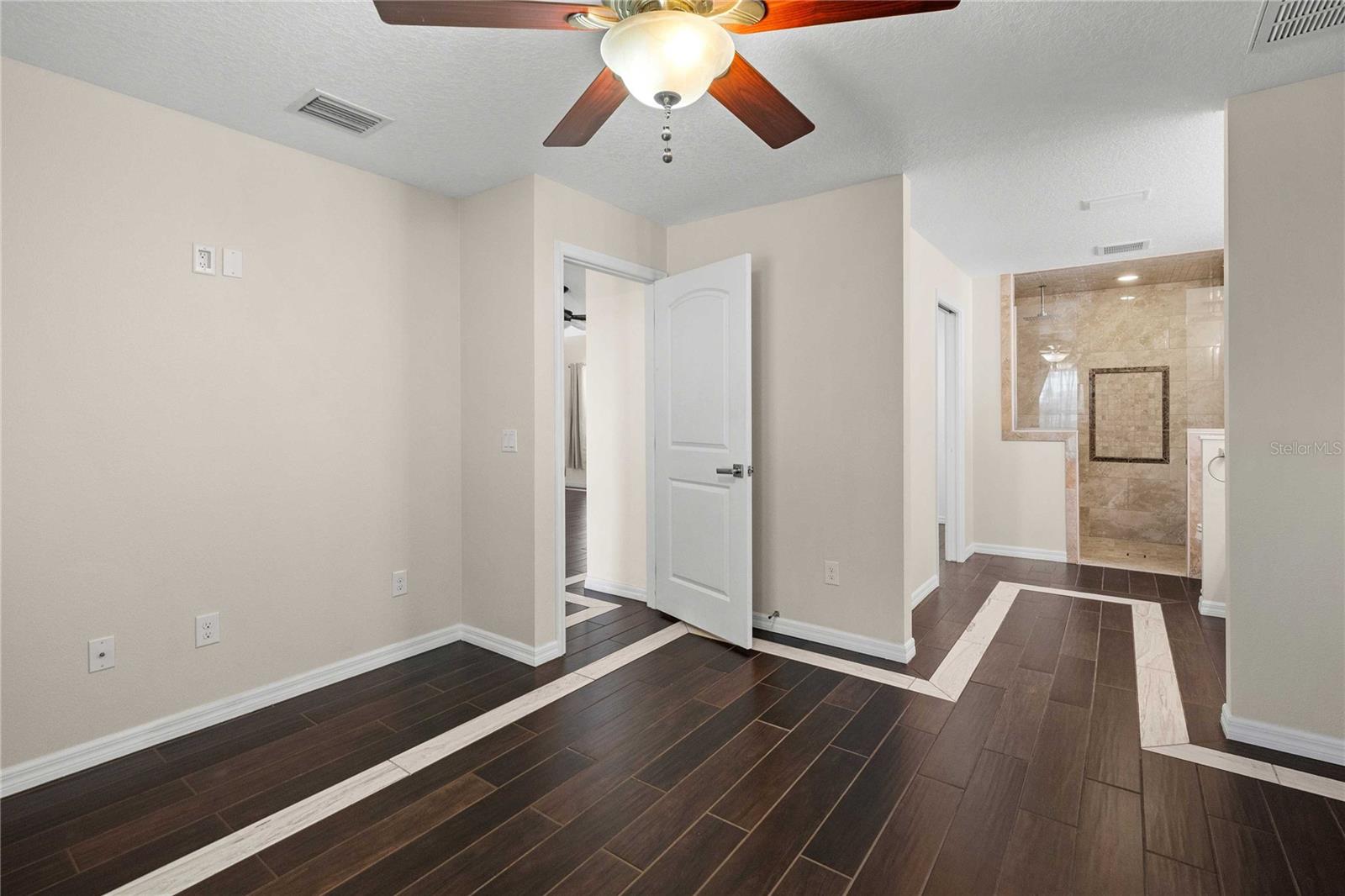 7037 Cr 625 Property Photo 6