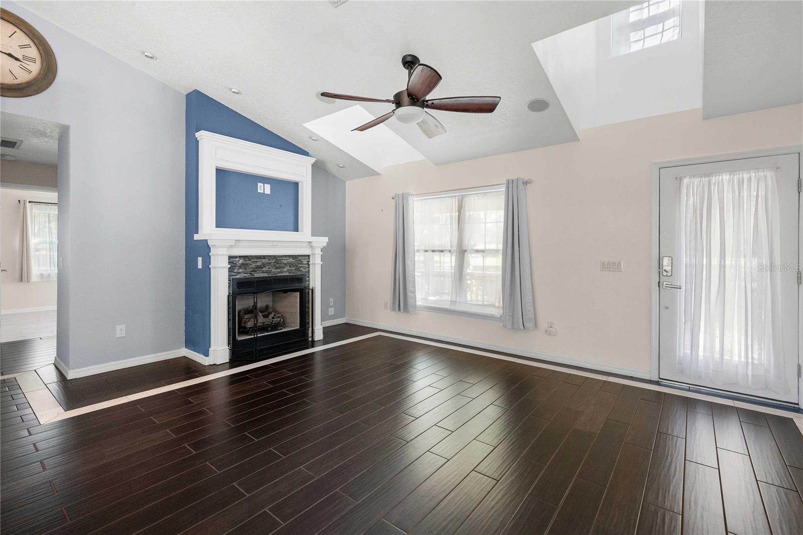 7037 Cr 625 Property Photo 14