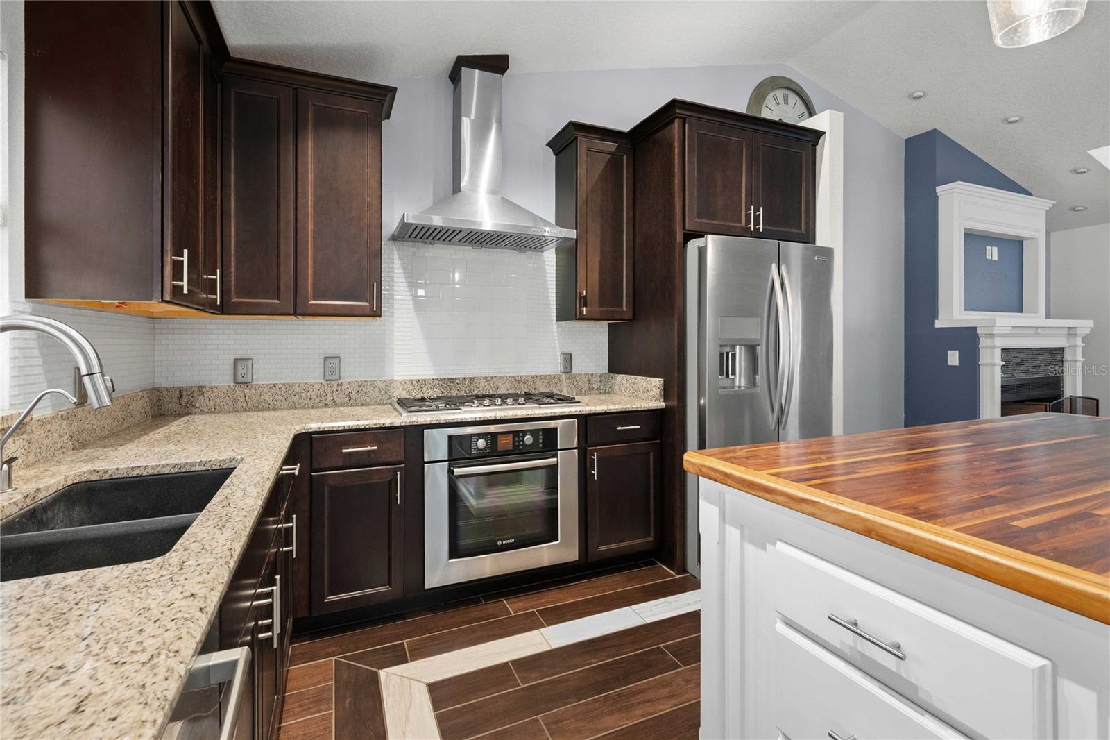 7037 Cr 625 Property Photo 17