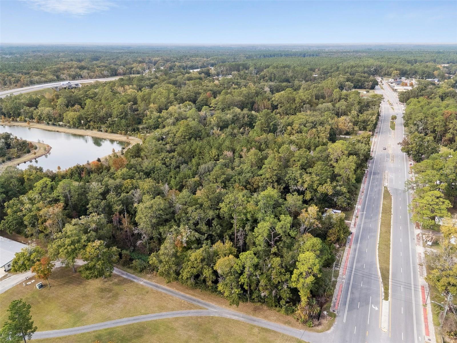 660 Us Highway 301 S Property Photo 4
