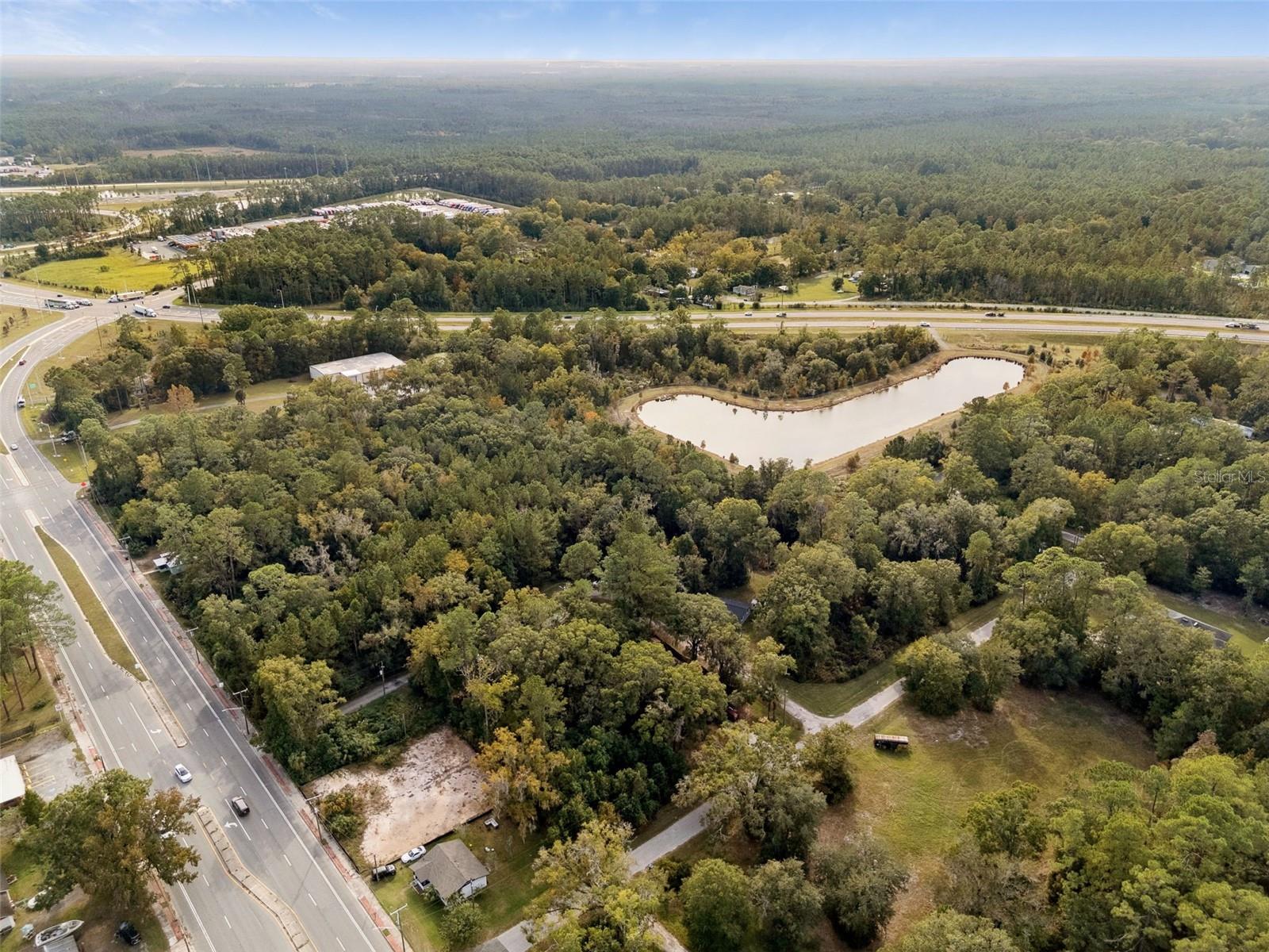 660 Us Highway 301 S Property Photo 8