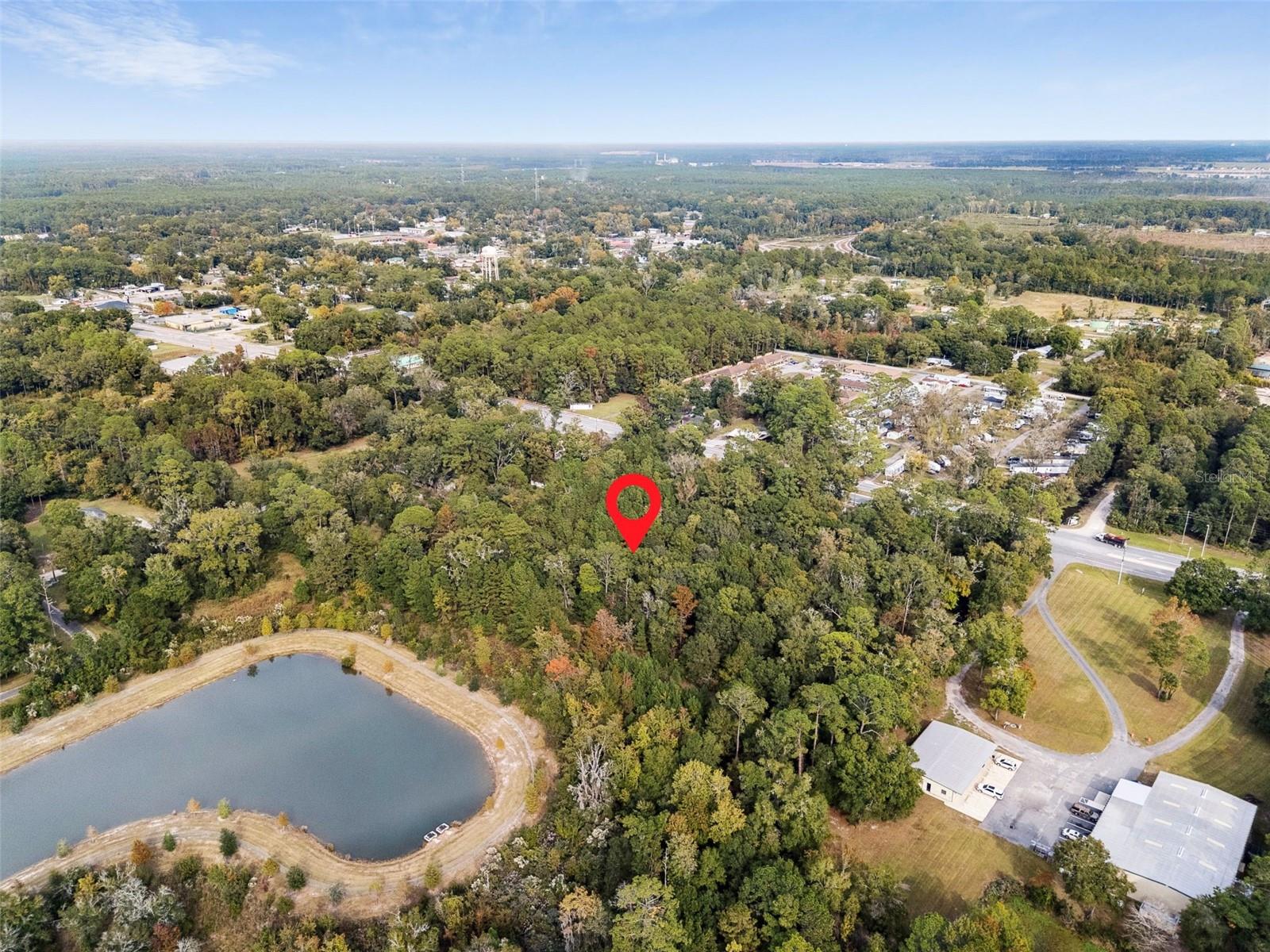 660 Us Highway 301 S Property Photo 15