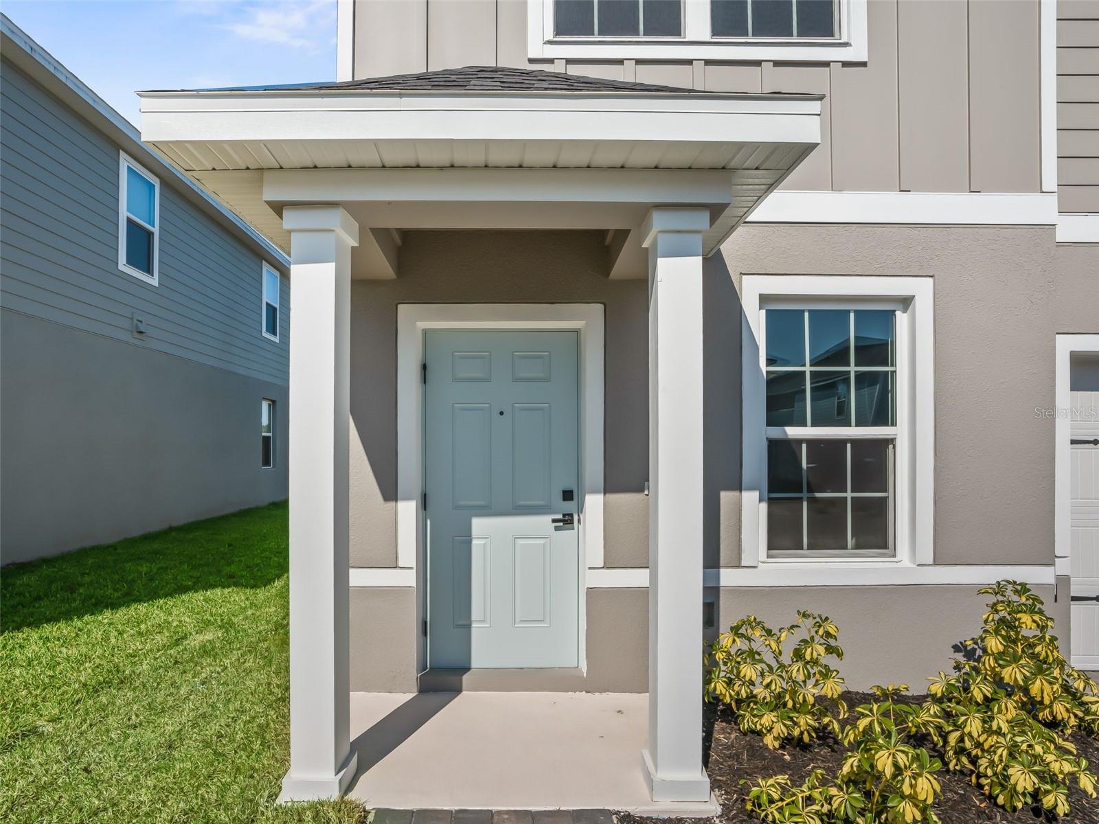 1205 Port Blue Way Property Photo 5