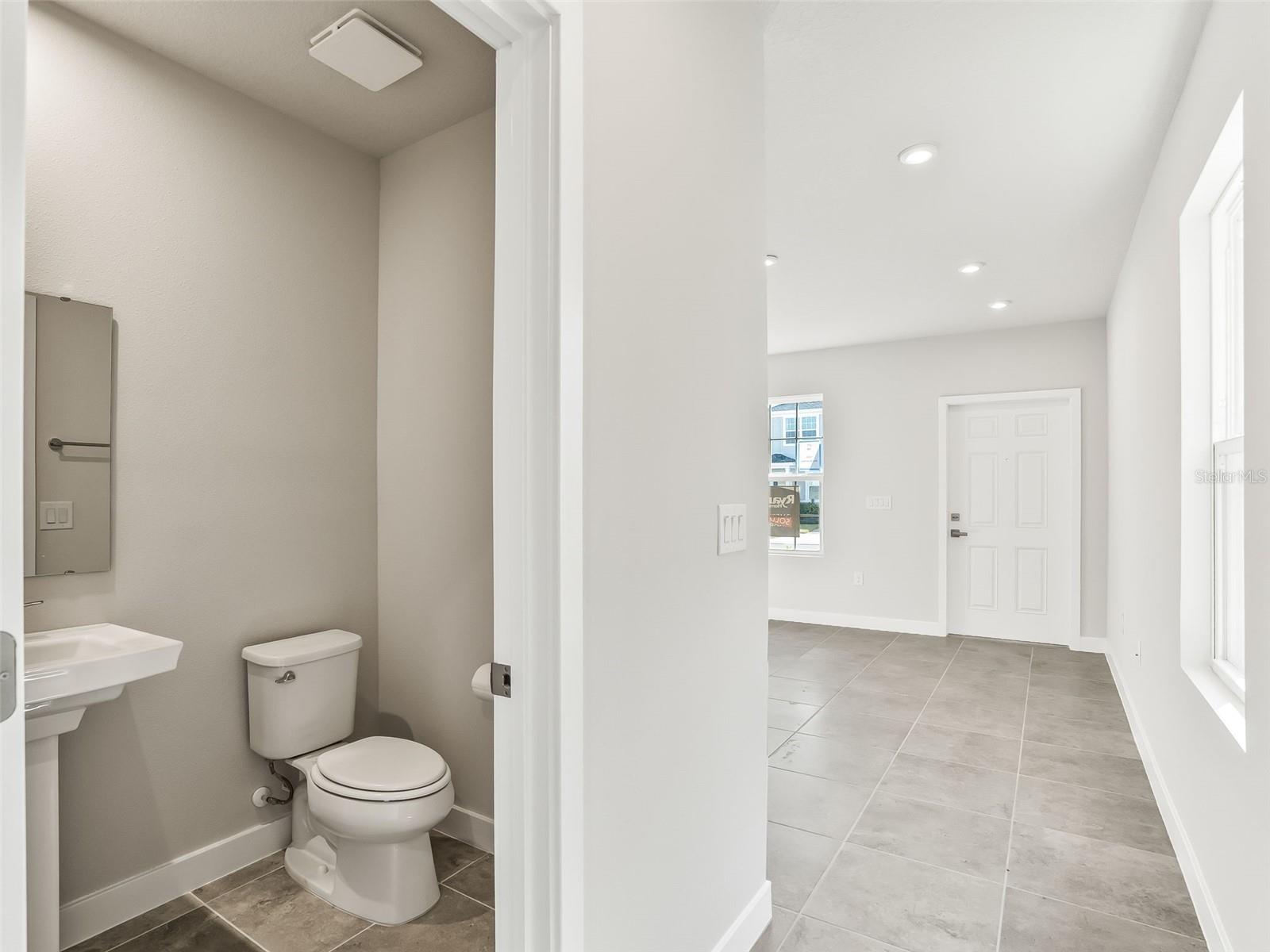 1205 Port Blue Way Property Photo 11
