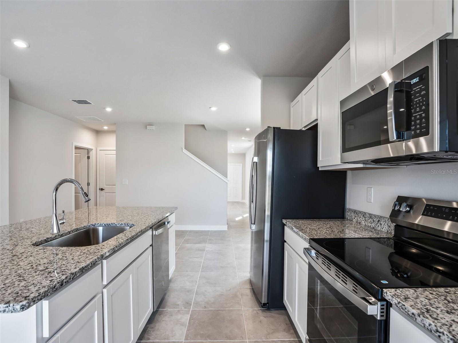 1205 Port Blue Way Property Photo 23