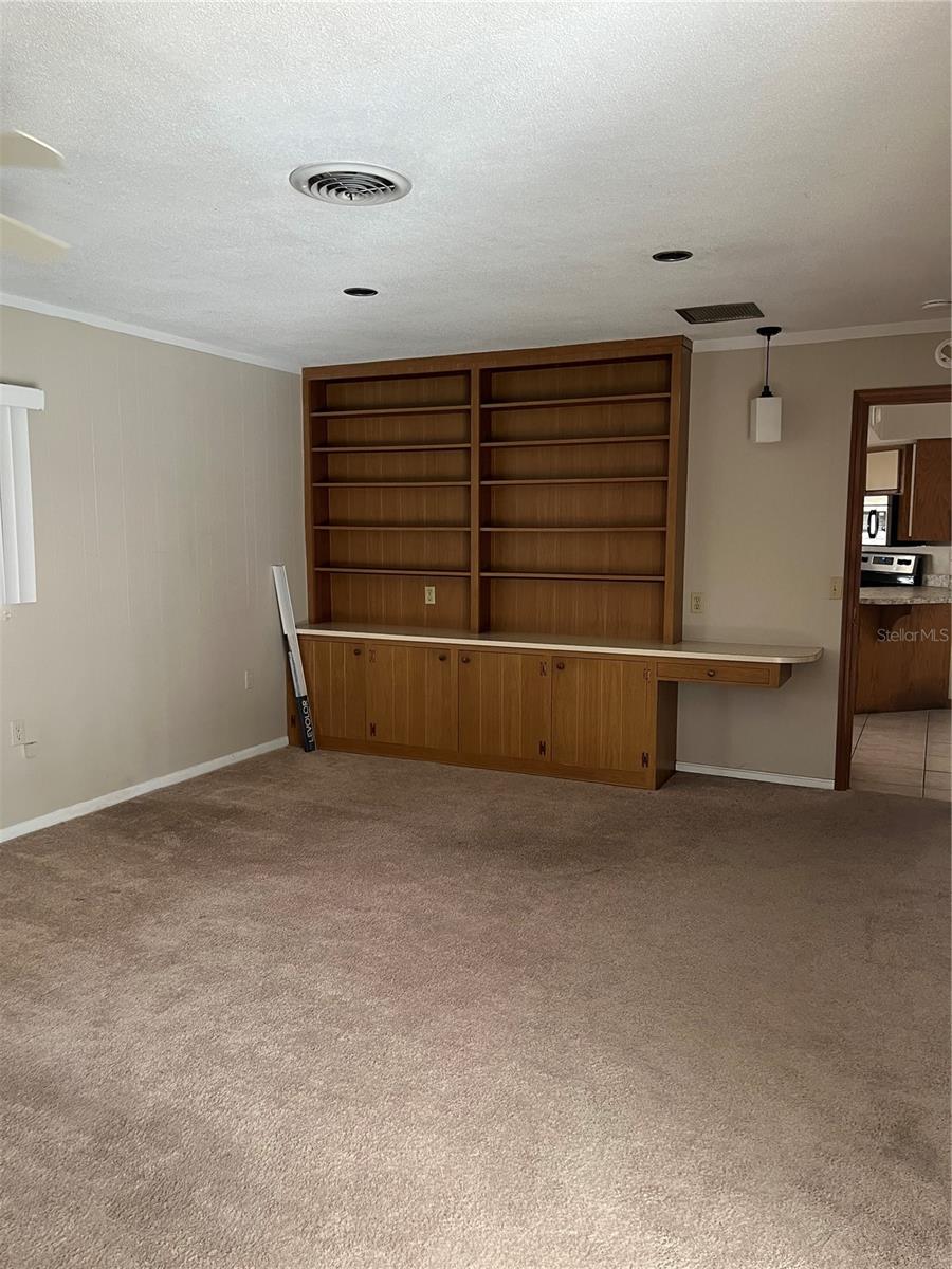 812 Northside Dr Property Photo 5