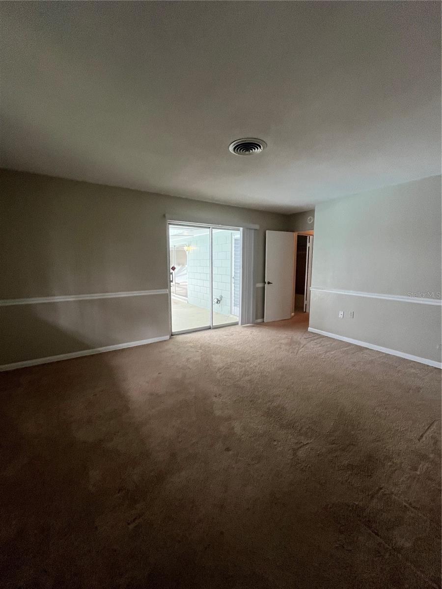 812 Northside Dr Property Photo 8