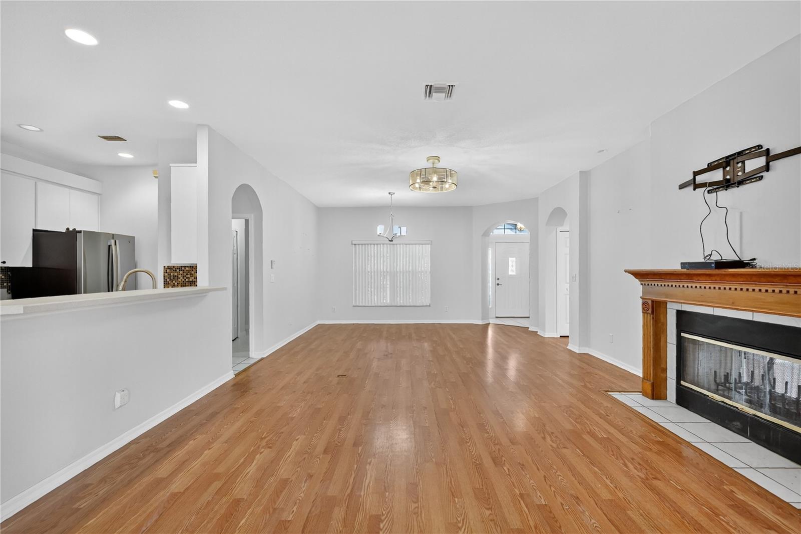 5133 Links Ln Property Photo 9