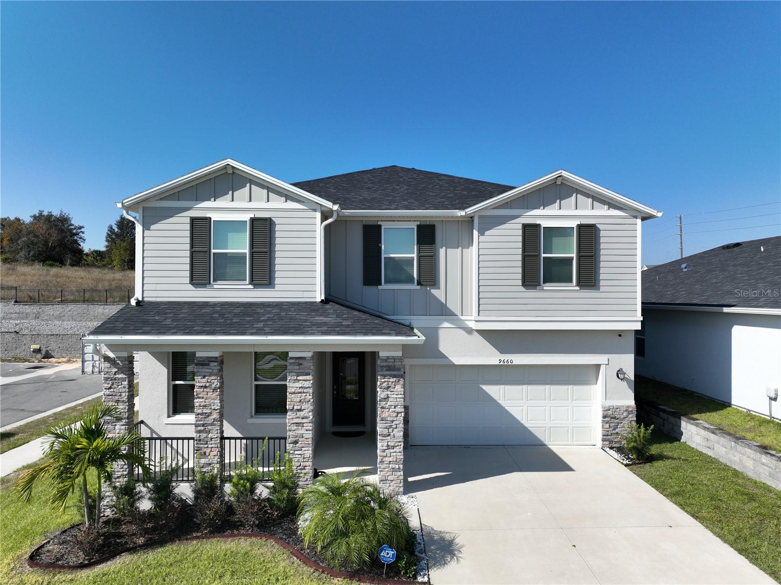 9660 Westside Hills Dr Property Photo 3