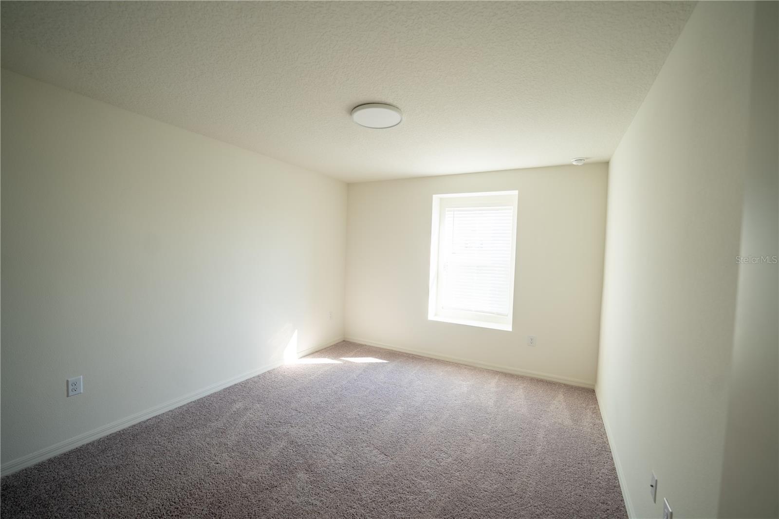 9660 Westside Hills Dr Property Photo 20